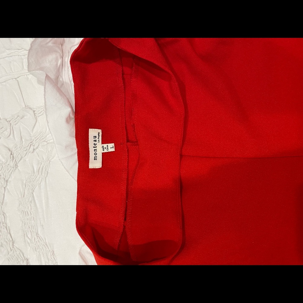 High wasted red shorts